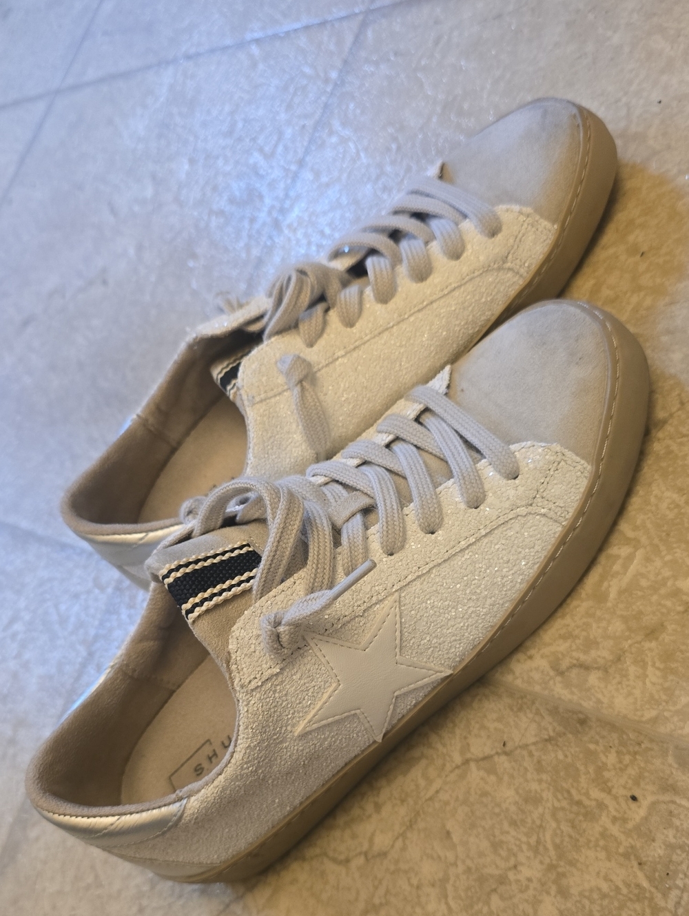 Shu Shop Paula Casual Low-Top Sneakers